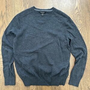 Banana Republic merino wool crew neck long sleeve sweater size XL
